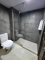 Phoenicia Hotel-Hoora