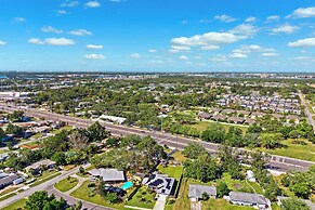 Sleek Home w/ Hot Tub, Koi Pond & Yard in Seminole