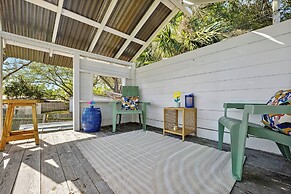 Sleek Home w/ Hot Tub, Koi Pond & Yard in Seminole