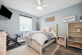 Sleek Home w/ Hot Tub, Koi Pond & Yard in Seminole