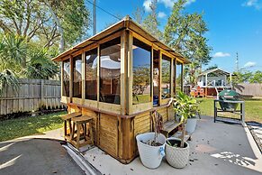 Sleek Home w/ Hot Tub, Koi Pond & Yard in Seminole