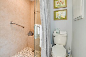 2 Mi to Dtwn: Mt Dora Home w/ Grill!