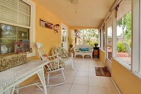 2 Mi to Dtwn: Mt Dora Home w/ Grill!