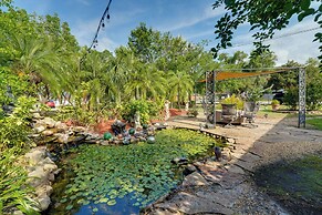 Home 2 Mi to Dtwn Mt Dora w/ Shared Hot Tub!