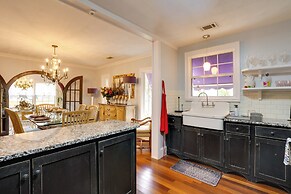 Home 2 Mi to Dtwn Mt Dora w/ Shared Hot Tub!