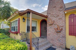 Home 2 Mi to Dtwn Mt Dora w/ Shared Hot Tub!