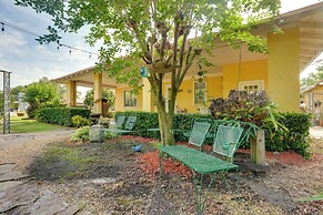 Home 2 Mi to Dtwn Mt Dora w/ Shared Hot Tub!