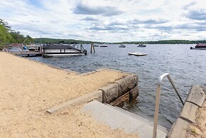 Steps to Beach: Lake-view Laconia Getaway!