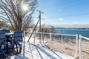 Steps to Beach: Lake-view Laconia Getaway!