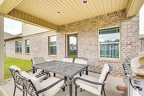10 Mi to Gulfport Beaches: Family Home w/ Patio