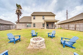 10 Mi to Gulfport Beaches: Family Home w/ Patio