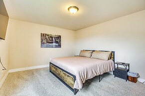 10 Mi to Gulfport Beaches: Family Home w/ Patio