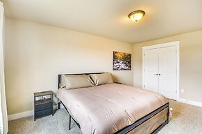 10 Mi to Gulfport Beaches: Family Home w/ Patio