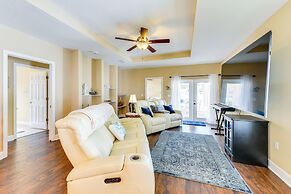 5 Mi to Beach: Family Retreat in Sarasota!