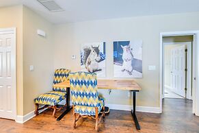 5 Mi to Beach: Family Retreat in Sarasota!