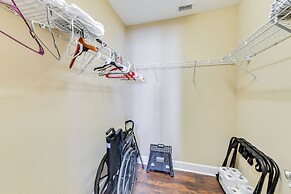 5 Mi to Beach: Family Retreat in Sarasota!