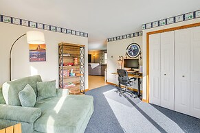 Bay Views & Fire Pit: Peaceful Steuben Getaway!