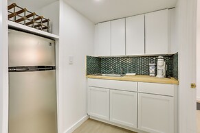 Walk to Kauneonga Lake: Home w/ Deck & Grill