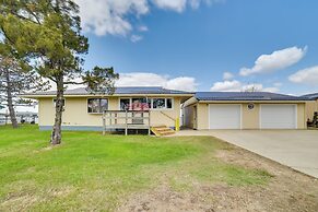 Bring Your Boat: Lakefront Retreat in Watertown