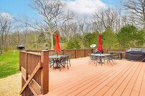 'the Lodge at Crider Creek' Getaway on 140 Acres!