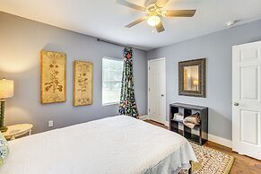 5 Mi to Southern Miss Campus: Unique Family Home!