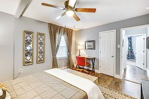 5 Mi to Southern Miss Campus: Unique Family Home!