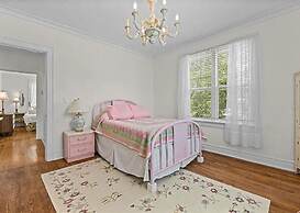 Tranquil Pool Home Near Siesta Key Sarasota