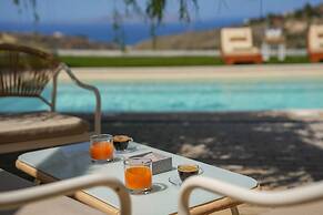 Oliva Emerald Eco - Secluded Off-grid Vineyard Villa