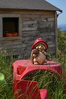 Oliva Emerald Eco - Secluded Off-grid Vineyard Villa