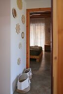 Oliva Emerald Eco - Secluded Off-grid Vineyard Villa