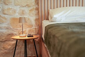 Oliva Emerald Eco - Secluded Off-grid Vineyard Villa