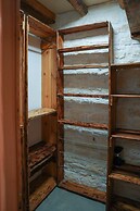 Oliva Emerald Eco - Secluded Off-grid Vineyard Villa