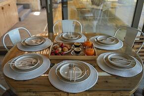 Oliva Emerald Eco - Secluded Off-grid Vineyard Villa