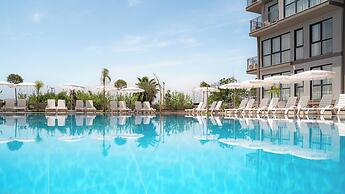 Laristone Suite Spa Hotel