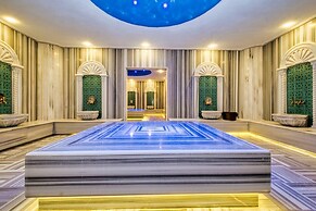 Laristone Suite Spa Hotel