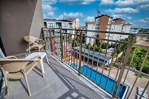 Laristone Suite Spa Hotel