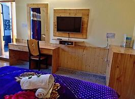 SPRING HOUSE MANALI