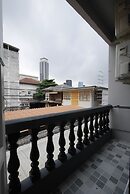 Lee Home Bangkok