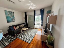 Apartment Picturesque Retreat