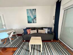 Apartment Picturesque Retreat