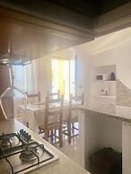 Lollis Corner La Muddizza