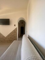 Lollis Corner La Muddizza