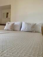 Lollis Corner La Muddizza