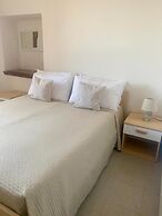 Lollis Corner La Muddizza