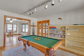 Charming Country 4br Retreat With Riverfront Views 4 Bedroom Cabin
