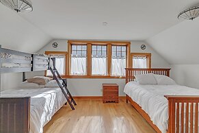 Charming Country 4br Retreat With Riverfront Views 4 Bedroom Cabin