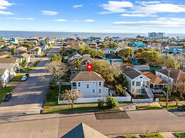 Seas The Breeze 4 Bedroom Home