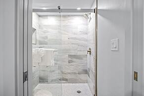 Tarpon Beach 206 2 Bedroom Condo