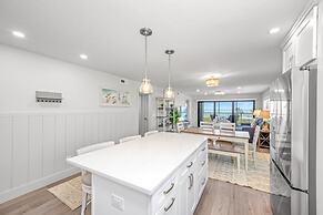 Tarpon Beach 206 2 Bedroom Condo