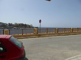Seaview Ground Floor Flat Wheelchair Friendly